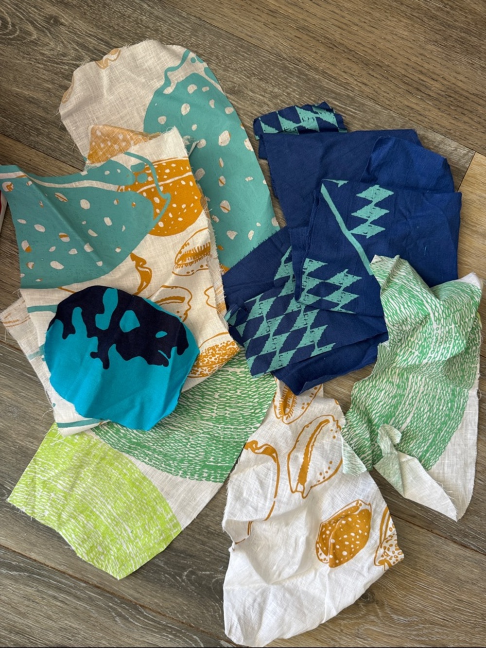 Kealopiko Fabric Scraps, Blues and Greens